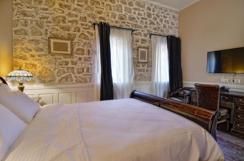 Heritage Hotels- Hotel Kalari Ioannina Exterior photo