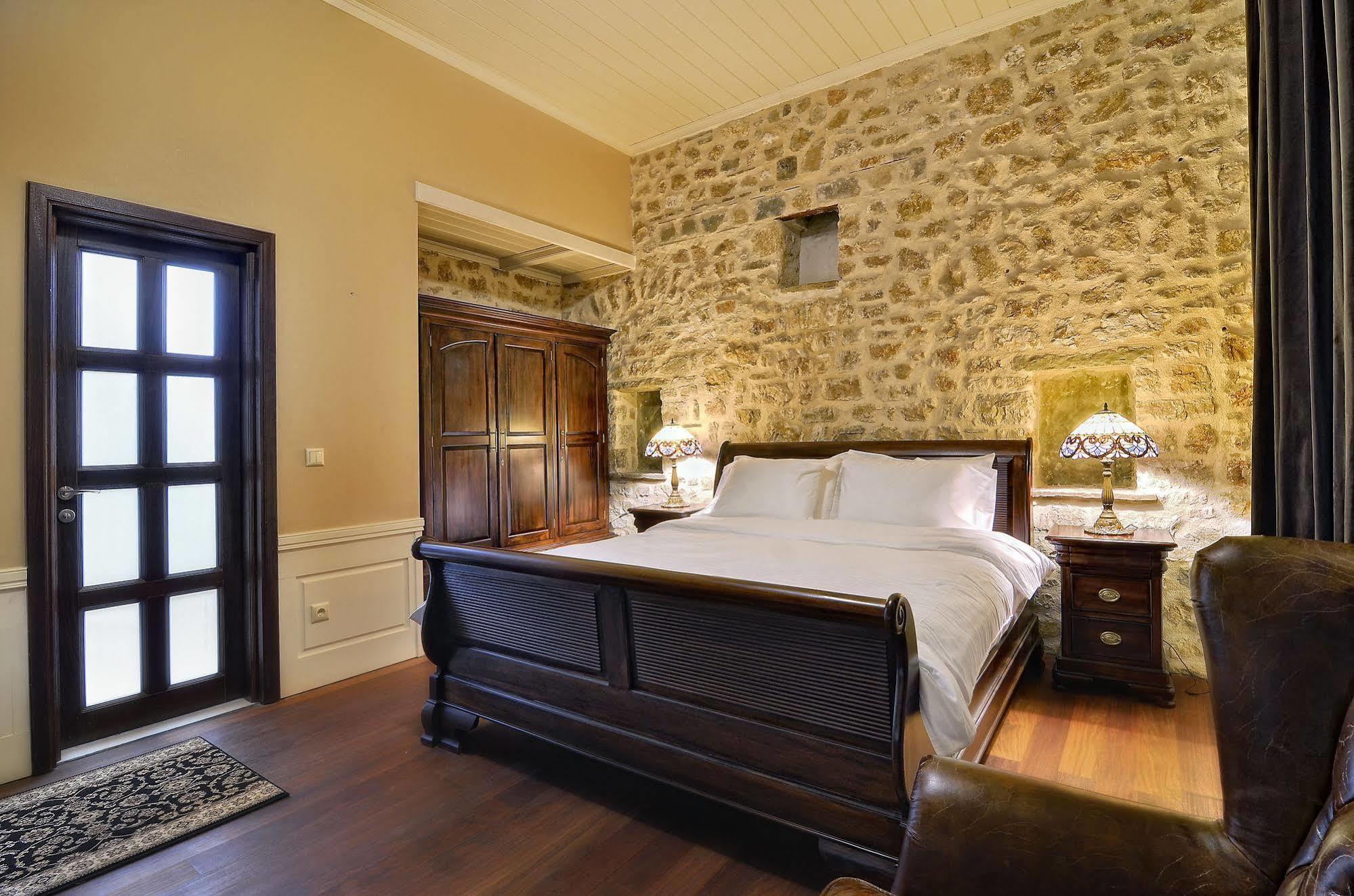 Heritage Hotels- Hotel Kalari Ioannina Exterior photo